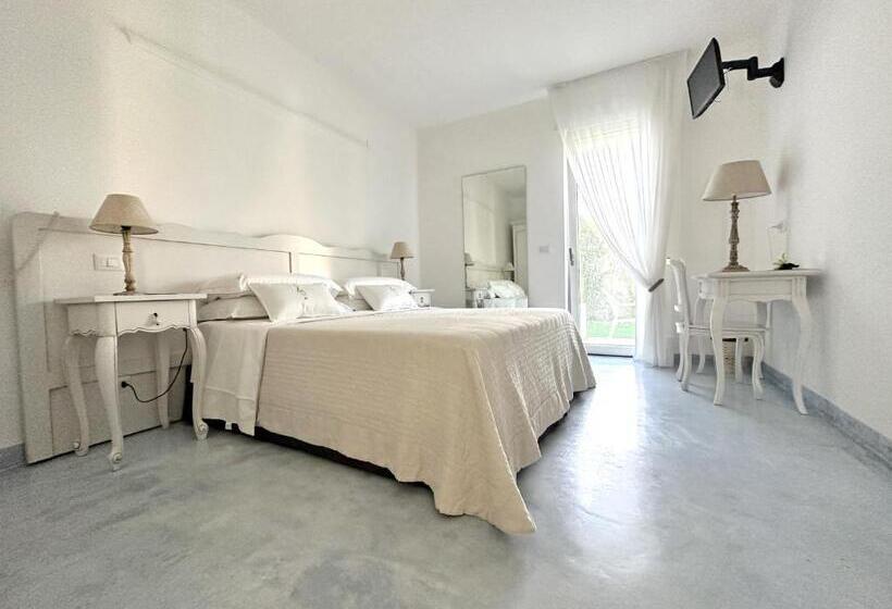 مبيت وإفطار Adagio Salentino