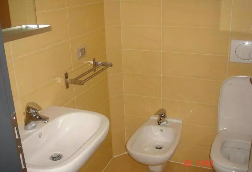 Aamiaismajoitus (B&B) Bar Trattoria Colombina Affittacamere