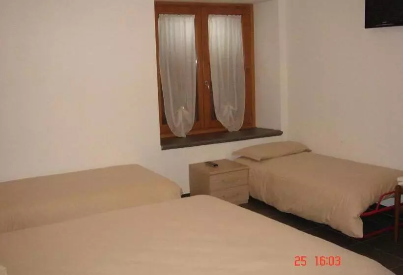 Aamiaismajoitus (B&B) Bar Trattoria Colombina Affittacamere