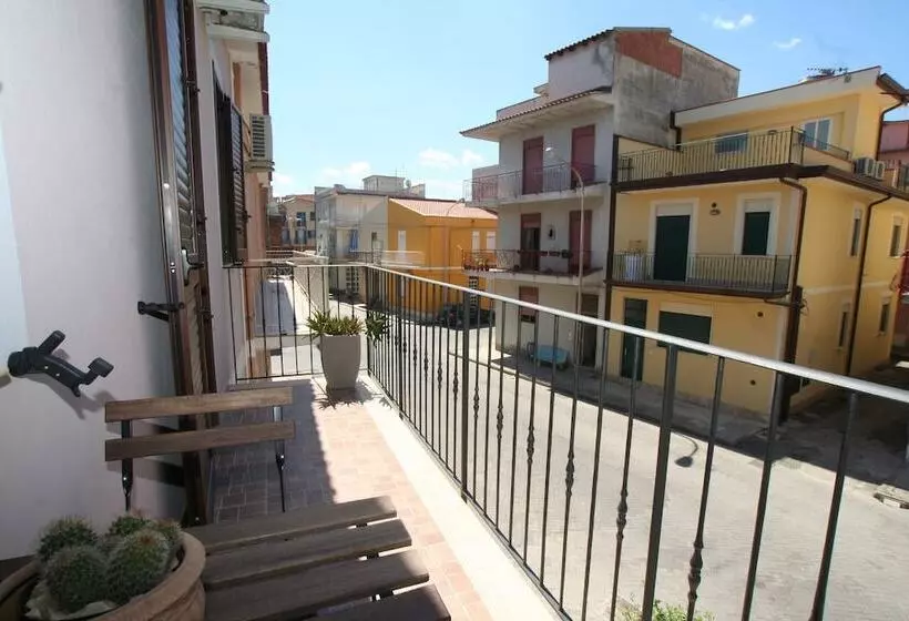 ベッドアンドブレックファースト Casa Levante