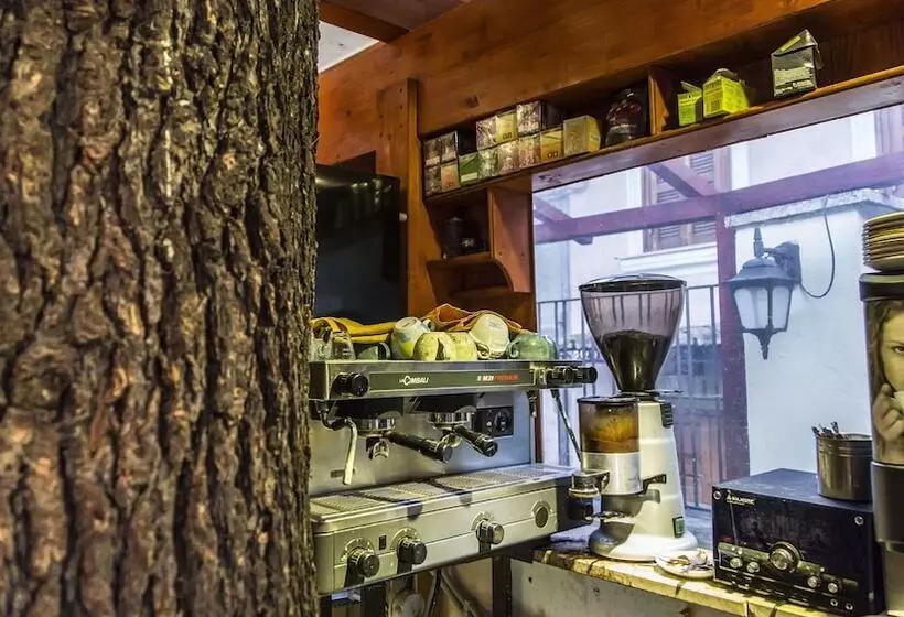 Aamiaismajoitus (B&B) Fermati Che è Tardi