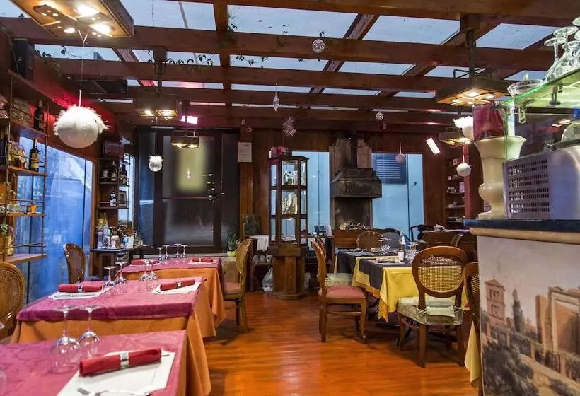 Aamiaismajoitus (B&B) Fermati Che è Tardi