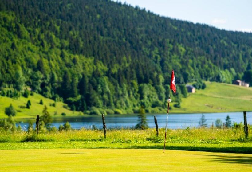 مبيت وإفطار Golf Du Rochat