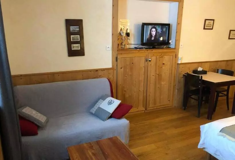 Aamiaismajoitus (B&B) Golf Du Rochat