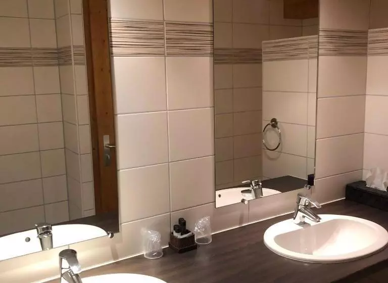 Aamiaismajoitus (B&B) Golf Du Rochat