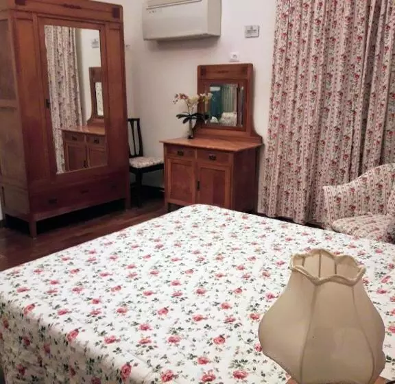 تختخواب و صبحانه Il Campanile Ii Locazione Turistica