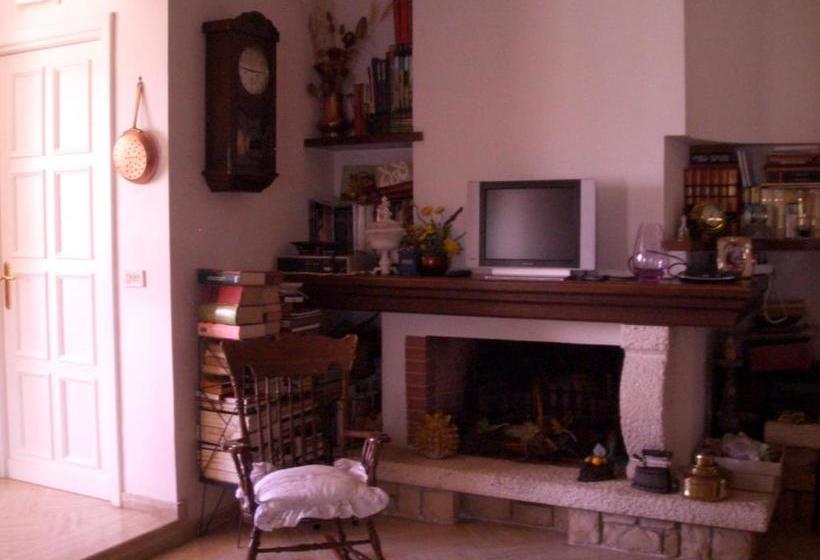 تختخواب و صبحانه Il Glicine Di Carmen