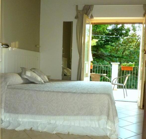 ベッドアンドブレックファースト La Locanda Al Lago