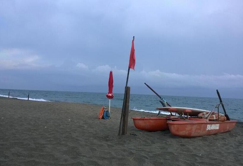 مبيت وإفطار La Locandina