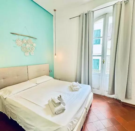 ベッドアンドブレックファースト La Siesta