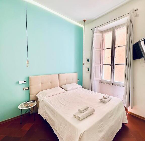 住宿加早餐  La Siesta