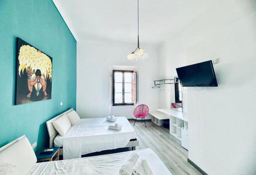 住宿加早餐  La Siesta