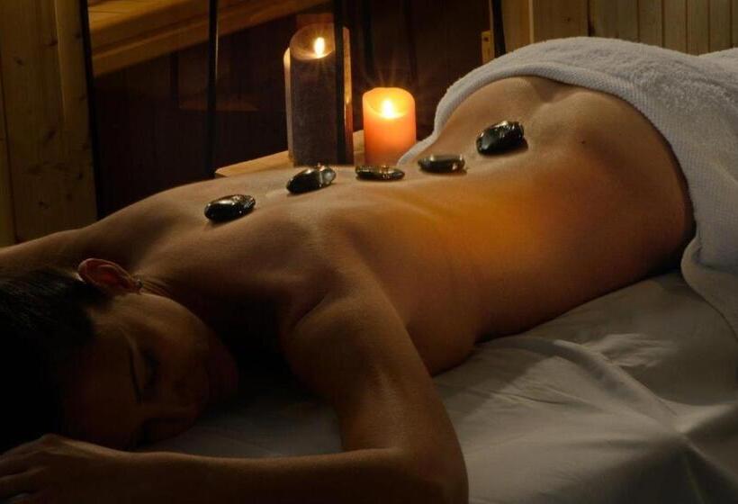 مبيت وإفطار La Singulière