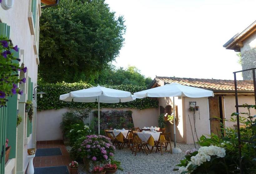 تختخواب و صبحانه Le Camere Di Virgilio