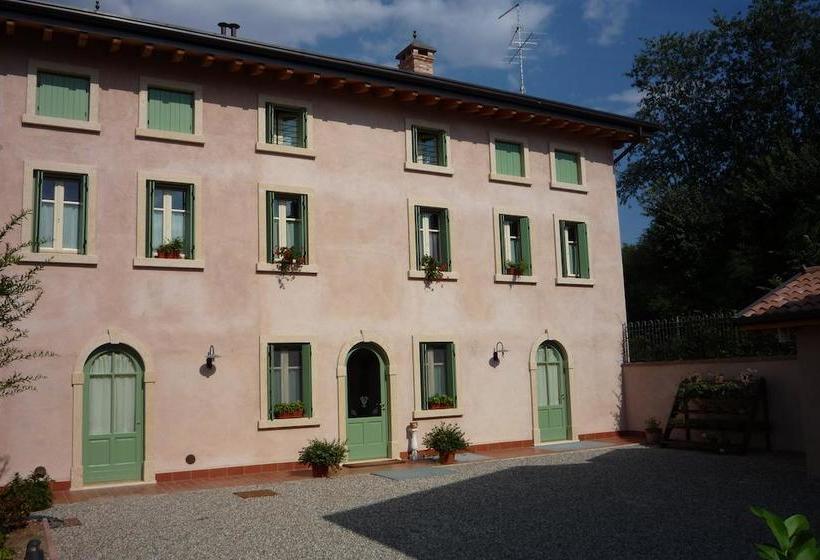 تختخواب و صبحانه Le Camere Di Virgilio