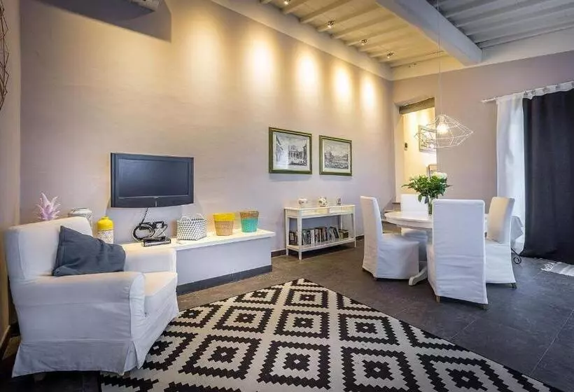 Aamiaismajoitus (B&B) Le Farnete