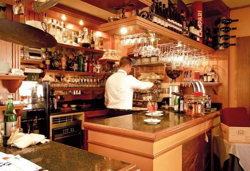 Aamiaismajoitus (B&B) Locanda Barchetta   Room Rental