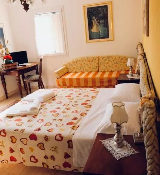 Aamiaismajoitus (B&B) Red Fenice