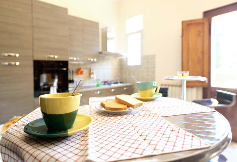 تختخواب و صبحانه Villa Zara