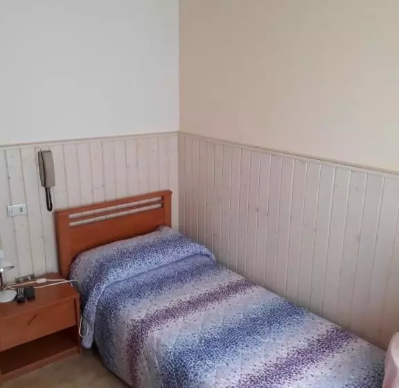 Hotelli Albergo Ristorante Borghese