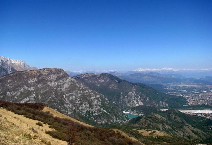 Отель Albergo Ristorante Borghese