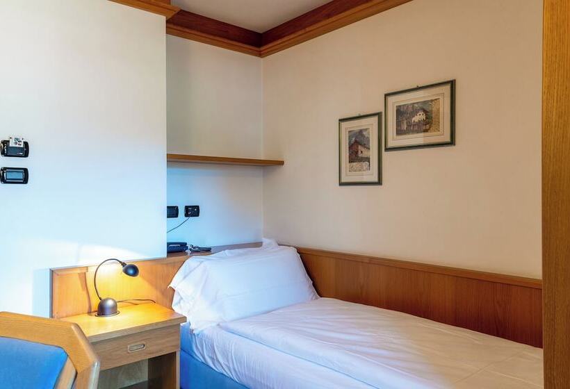 בית מלון כפרי Meida