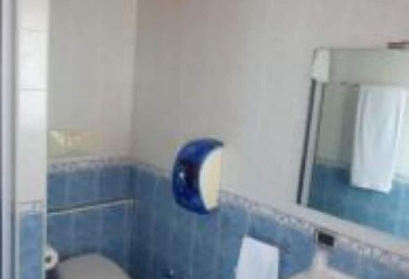 בית מלון כפרי Tea Palace