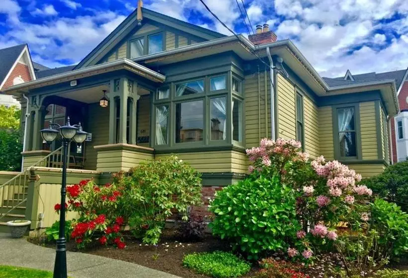 تختخواب و صبحانه Robert Porter House Inn