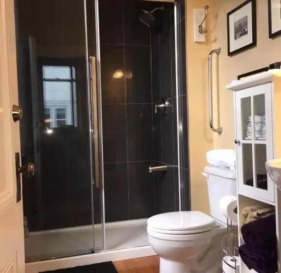 تختخواب و صبحانه Robert Porter House Inn