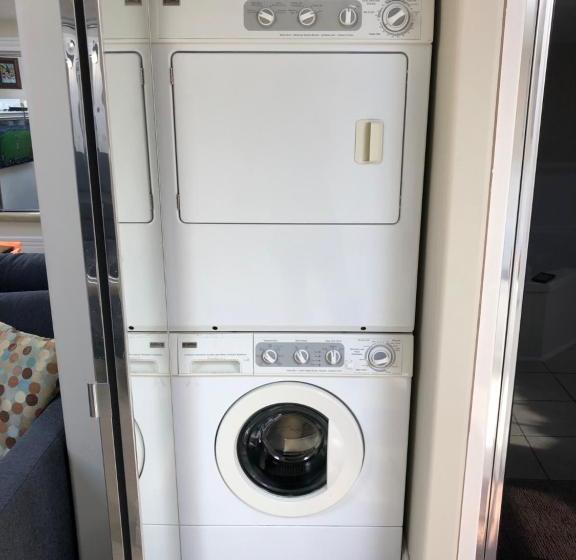 Bed and Breakfast Robert Porter House Inn