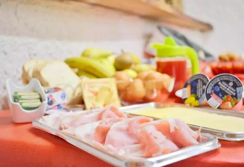 Aamiaismajoitus (B&B) La Villa Di Montagnana