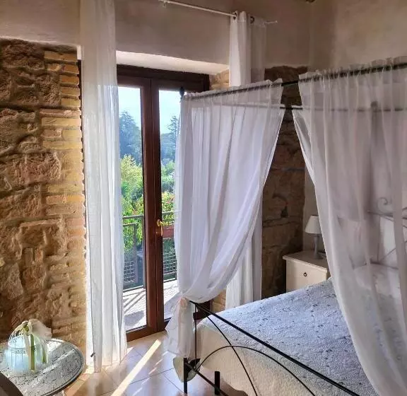 Aamiaismajoitus (B&B) Antico Casale Fabrizi