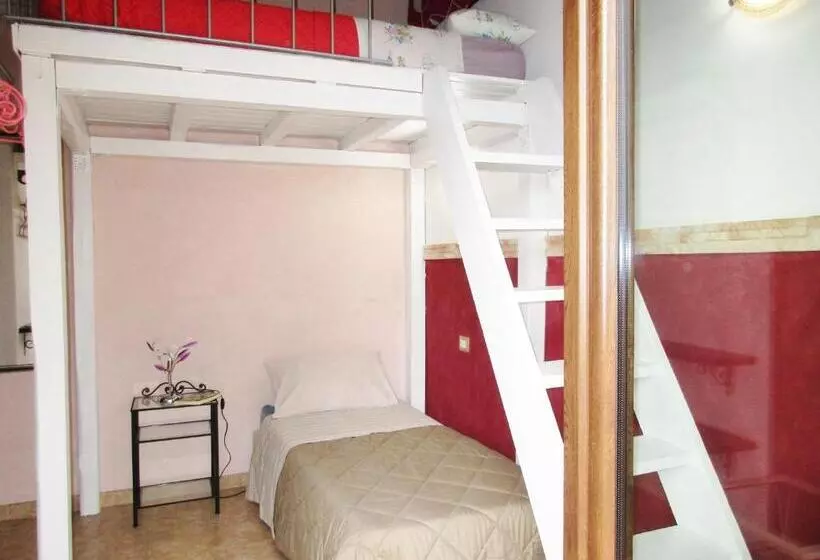 Aamiaismajoitus (B&B) Antico Casale Fabrizi