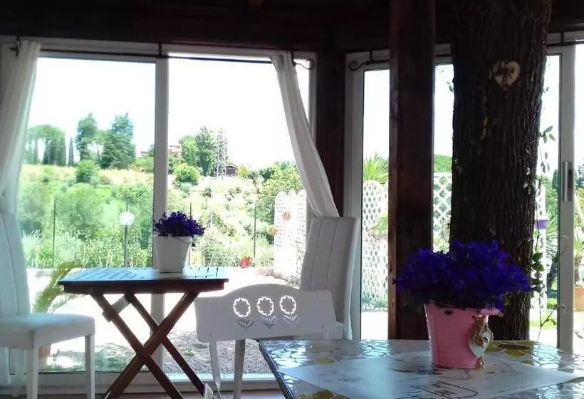 Aamiaismajoitus (B&B) Antico Casale Fabrizi