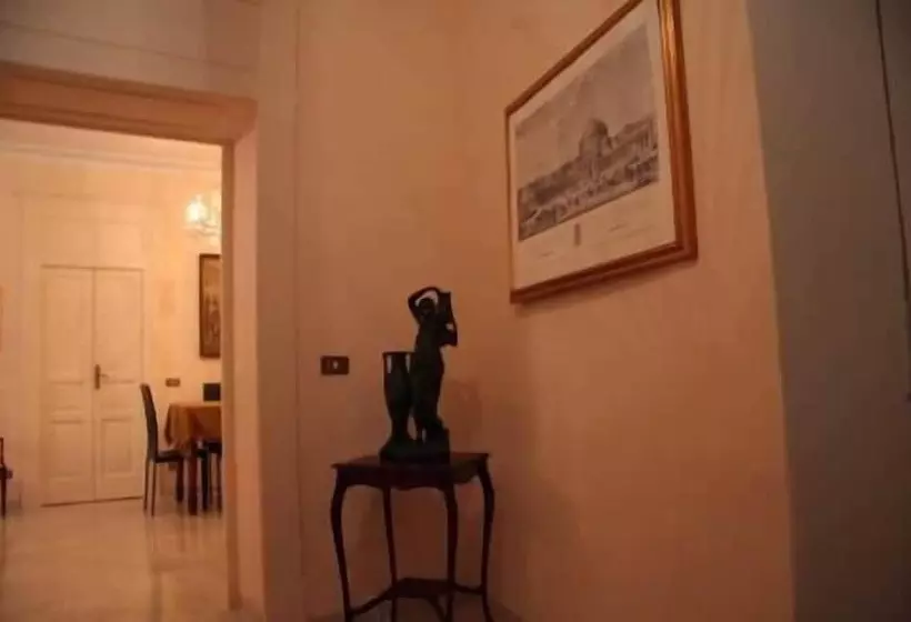 تختخواب و صبحانه Borgo Antico Santa Lucia