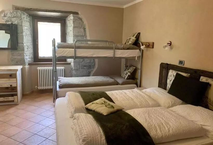 Aamiaismajoitus (B&B) Casa Benassi ,room&suite , Con Zona Benessere