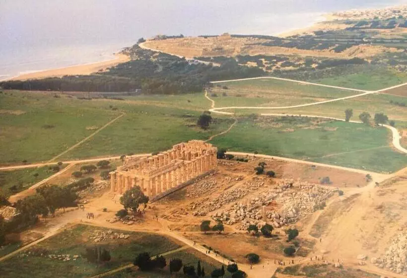 Aamiaismajoitus (B&B) Demetra Malophoros