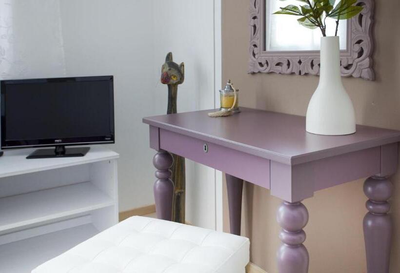 تختخواب و صبحانه Dimora Delle Emme