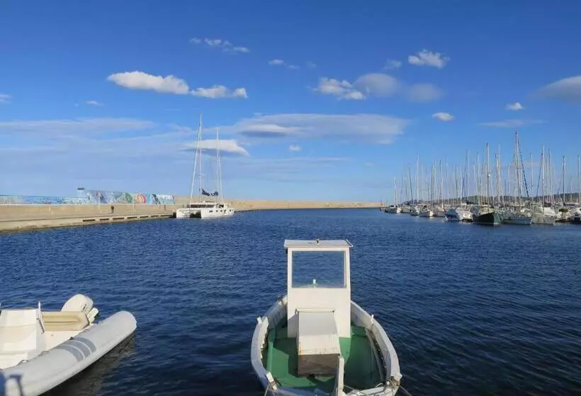 Aamiaismajoitus (B&B) Il Canarino Affittacamere