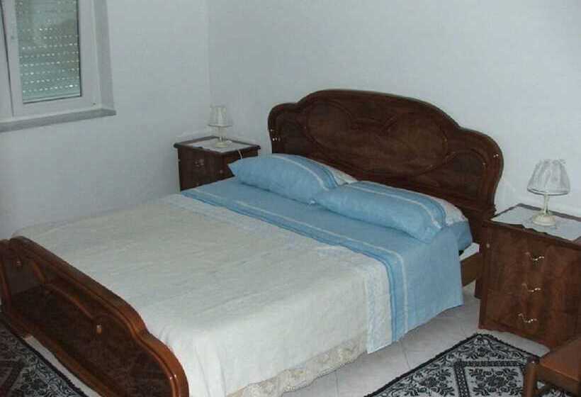 مبيت وإفطار Pietro & Graziella