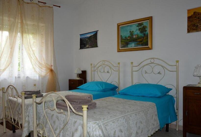 مبيت وإفطار Pietro & Graziella