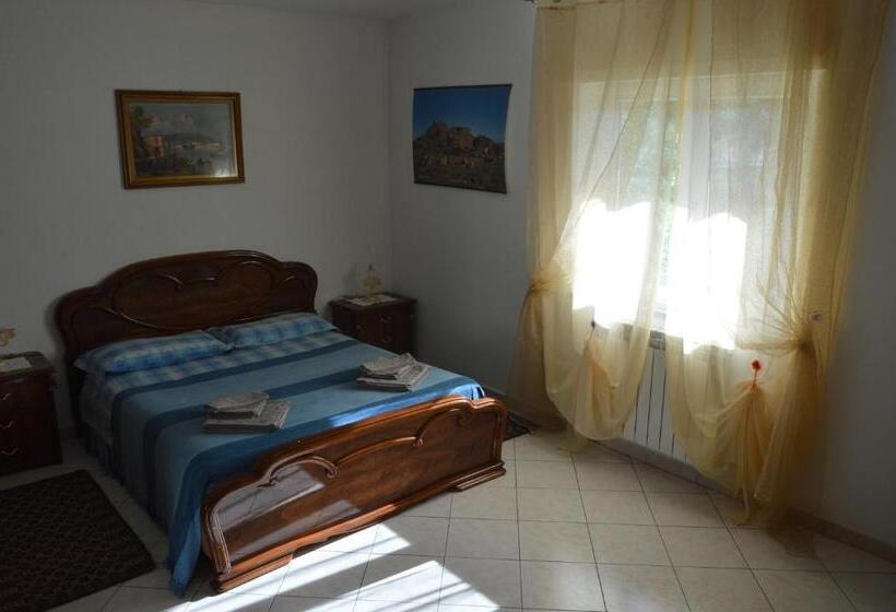 مبيت وإفطار Pietro & Graziella