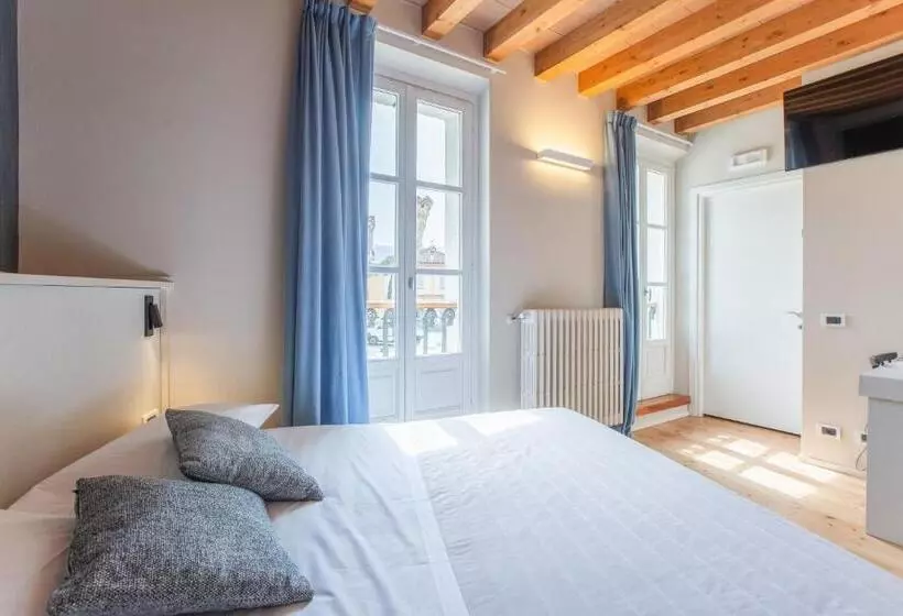 Hotelli Albergo Del Sole