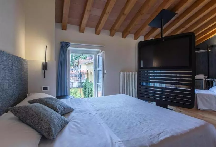 Hotelli Albergo Del Sole