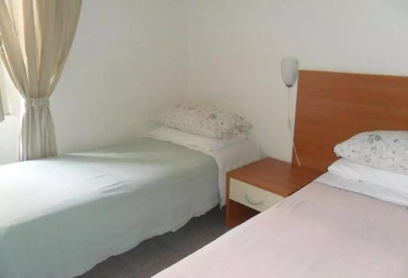 Hotelli Albergo Romeo