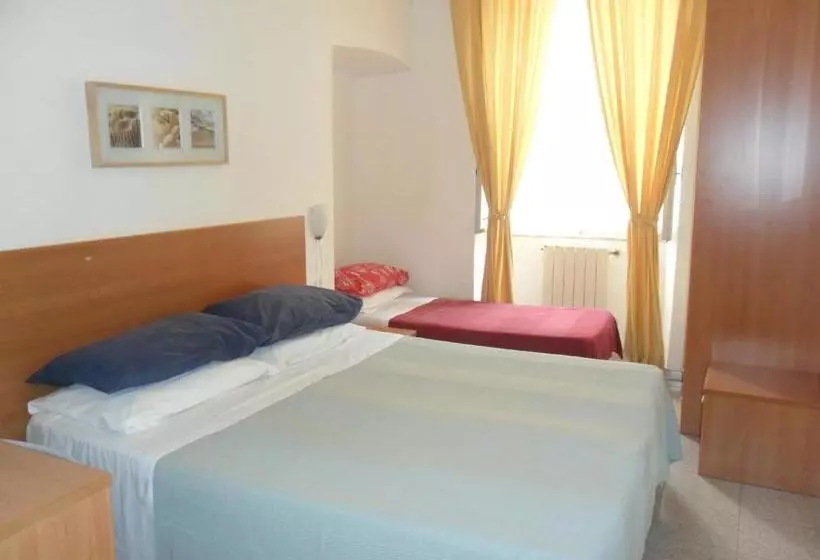 Hotelli Albergo Romeo