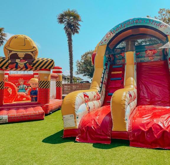 호텔 Brora Family Village