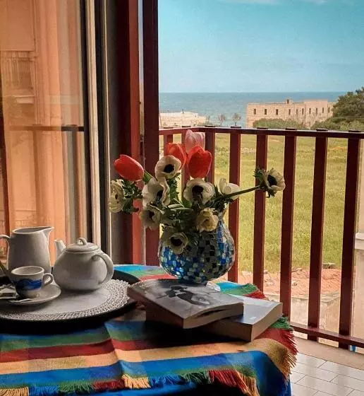 ホテル Mediterraneo