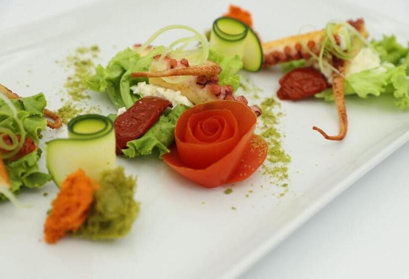 فندق Tizian Beach