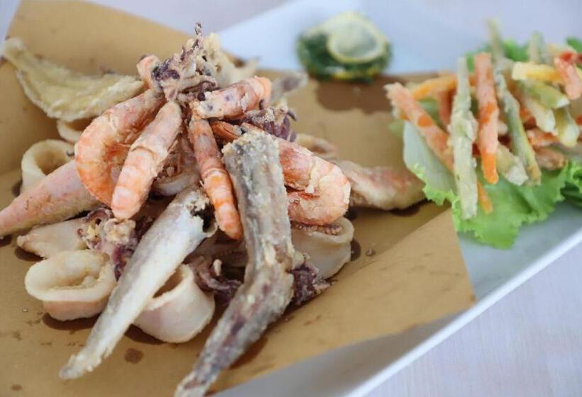 فندق Tizian Beach